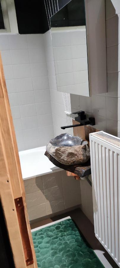 Private Apartament Wroniecka 6 - Parking Poznan Luaran gambar