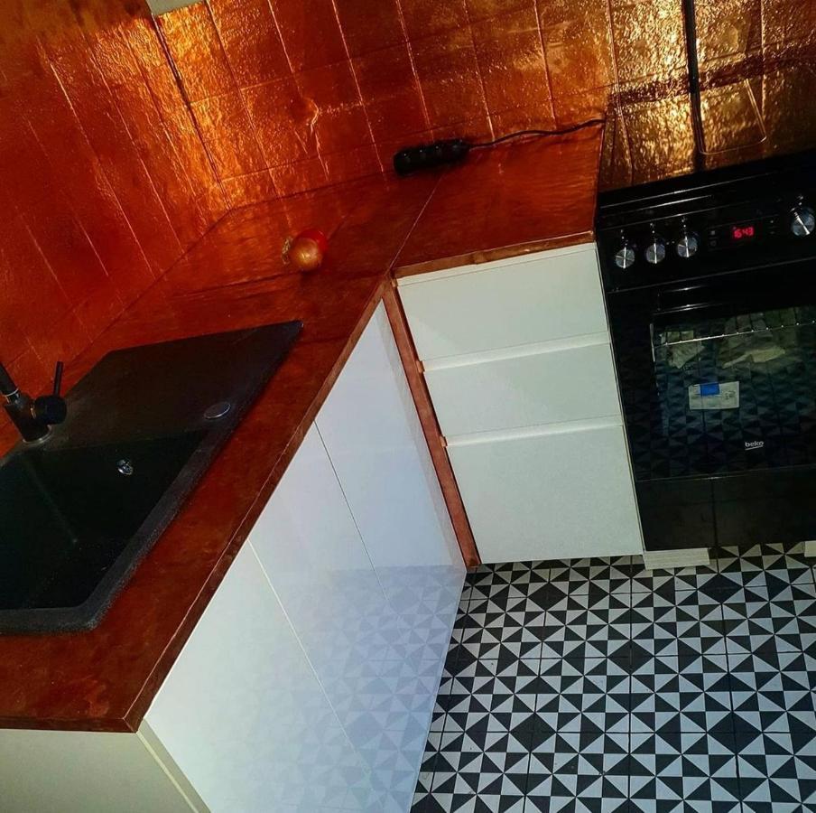 Private Apartament Wroniecka 6 - Parking Poznan Luaran gambar