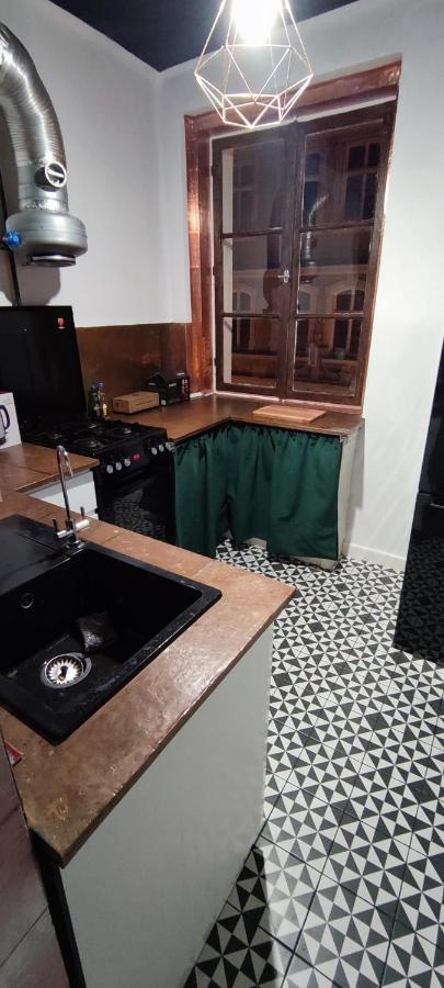 Private Apartament Wroniecka 6 - Parking Poznan Luaran gambar