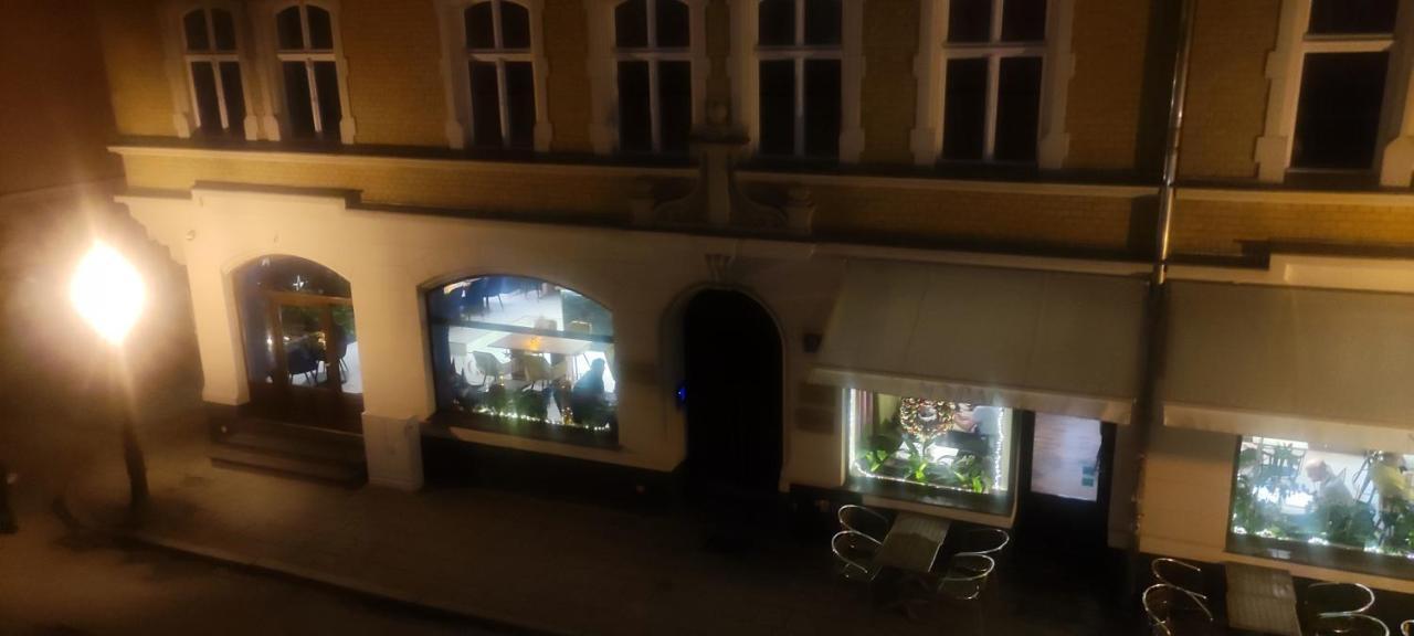 Private Apartament Wroniecka 6 - Parking Poznan Luaran gambar